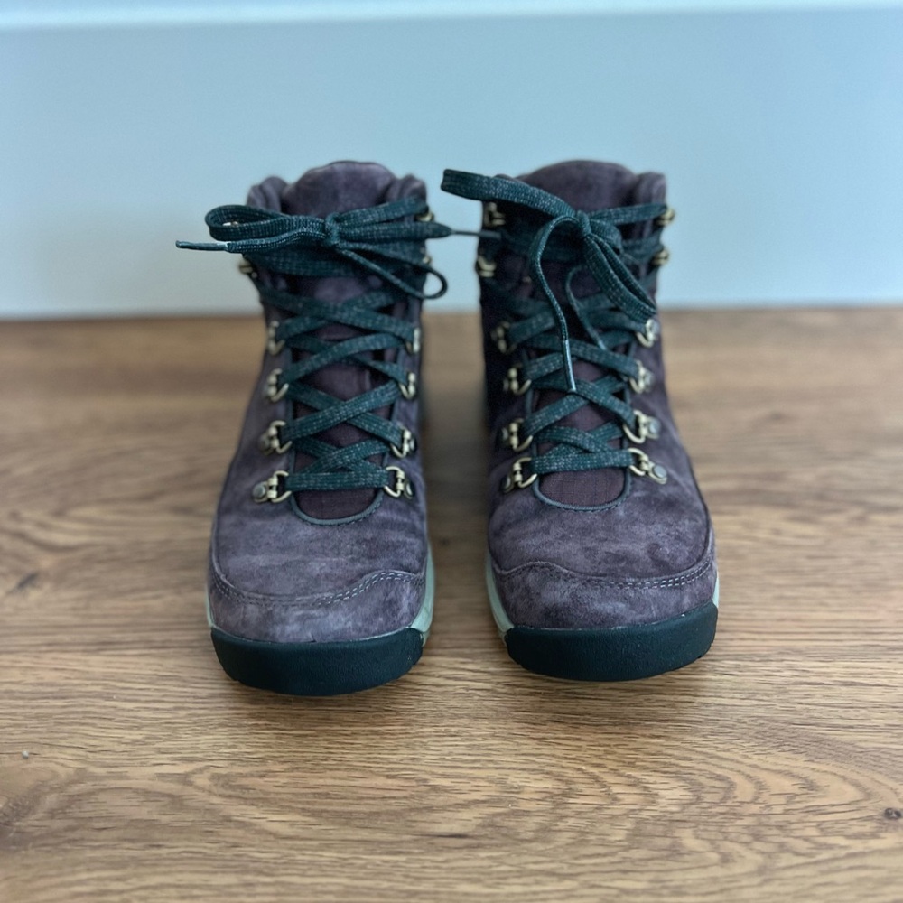 Danner Adrika Women’s Hiking Boot Size 6.5